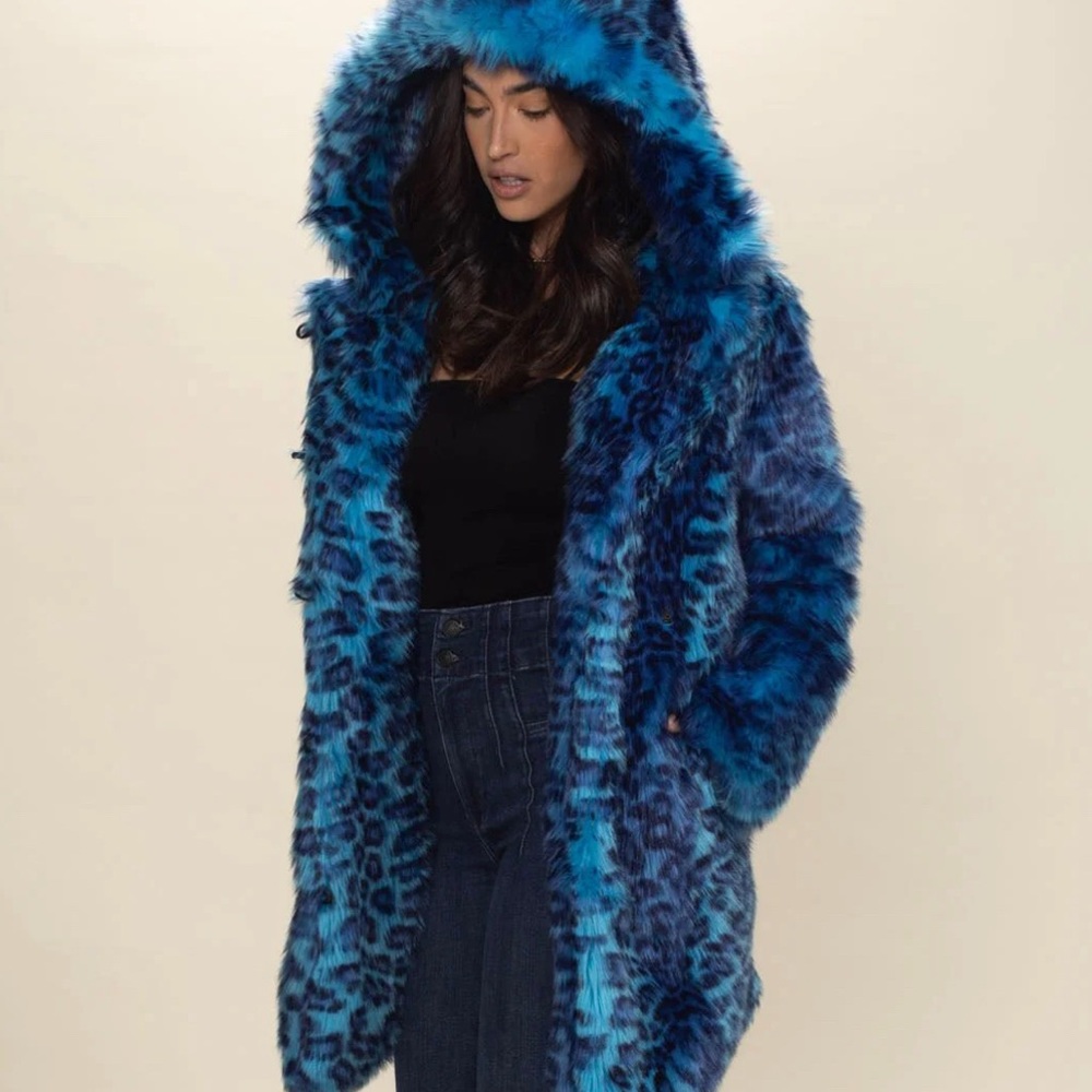 SpiritHoods Vibrant Blue Leopard Teddy Jacket